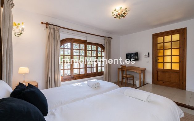 Reventa - Villa independiente - Marbella - Marbella Centro