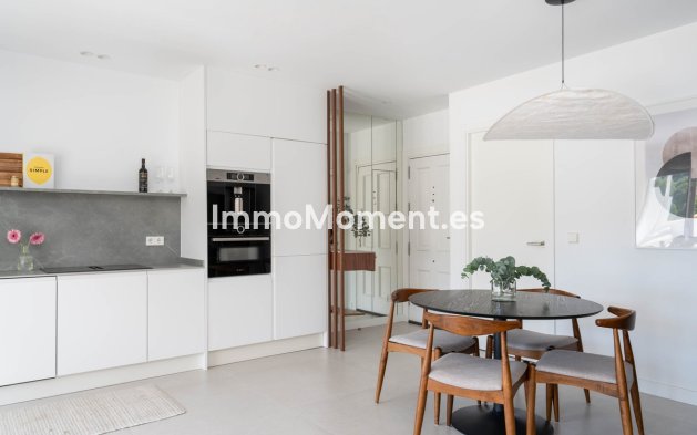 Reventa - Apartamento - Benahavís - Benahavís Centro