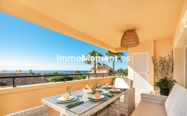 Resale - Apartment - Marbella - Elviria
