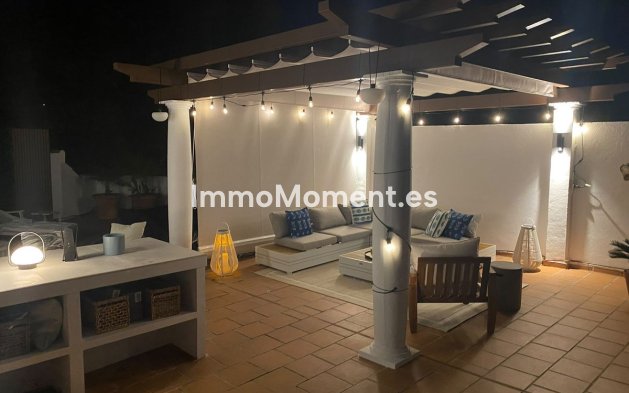 Resale - Apartment - Benahavís - Los Arqueros