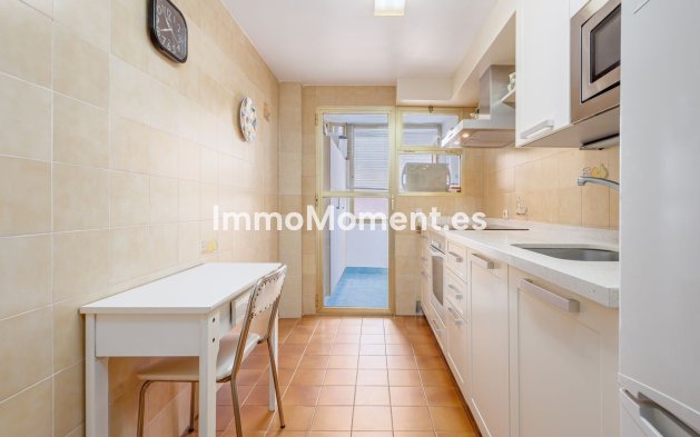 Resale - Apartment - Fuengirola - Fuengirola Centro