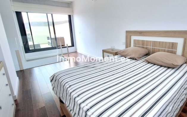Resale - Detached villa - Manilva