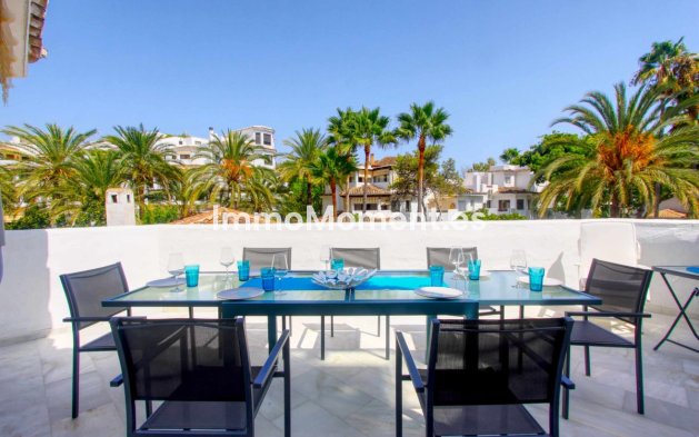 Reventa - Apartamento - Marbella - Elviria