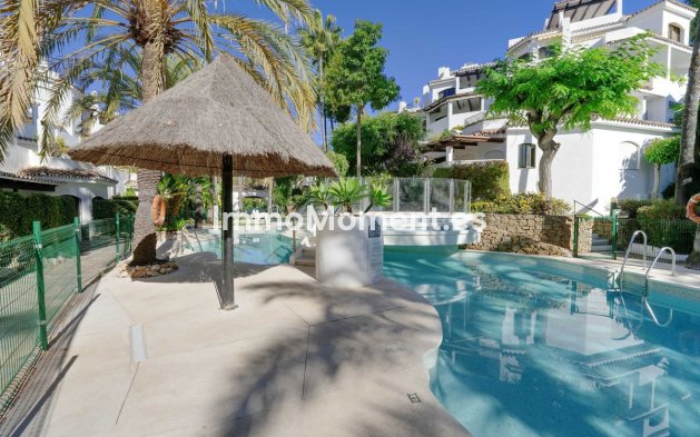 Reventa - Apartamento - Marbella - Elviria