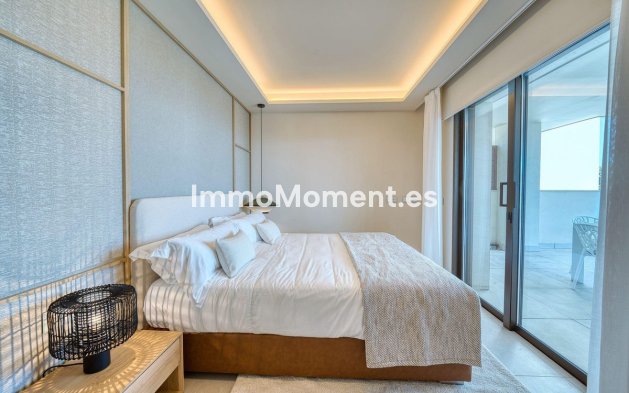 Resale - Apartment - Estepona - Estepona Centro