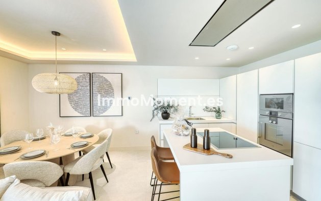 Resale - Apartment - Estepona - Estepona Centro