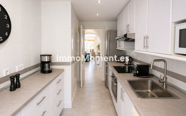 Wiederverkauf - Wohnung - Marbella - Nueva Andalucía