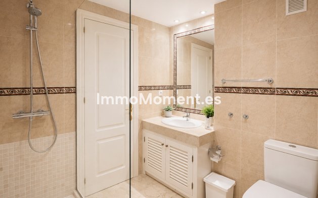 Wiederverkauf - Wohnung - Marbella - Nueva Andalucía