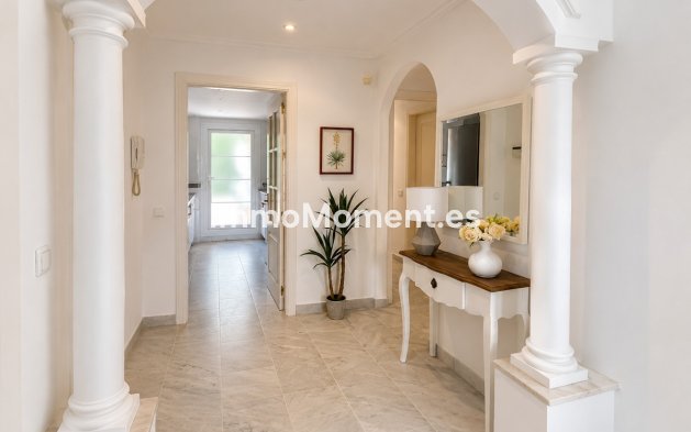 Wiederverkauf - Wohnung - Marbella - Nueva Andalucía