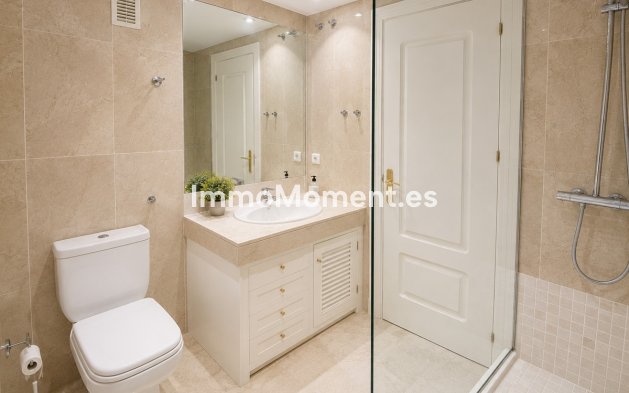 Wiederverkauf - Wohnung - Marbella - Nueva Andalucía