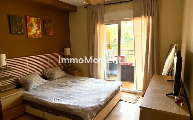 Resale - Apartment - Mijas - Calahonda