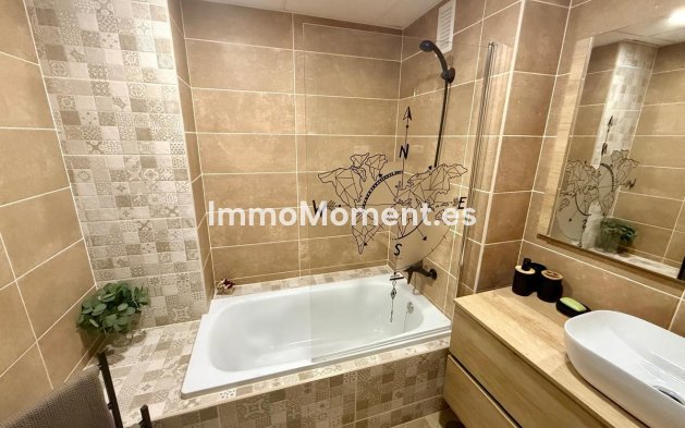 Resale - Apartment - Mijas - Calahonda