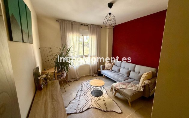 Resale - Apartment - Mijas - Calahonda