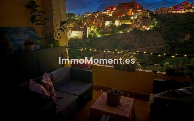 Resale - Apartment - Mijas - Calahonda