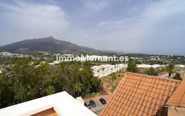 Wiederverkauf - Wohnung - Marbella - Nueva Andalucía