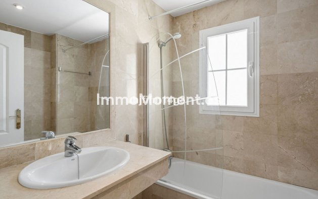 Wiederverkauf - Reihenhaus - Marbella - Nueva Andalucía