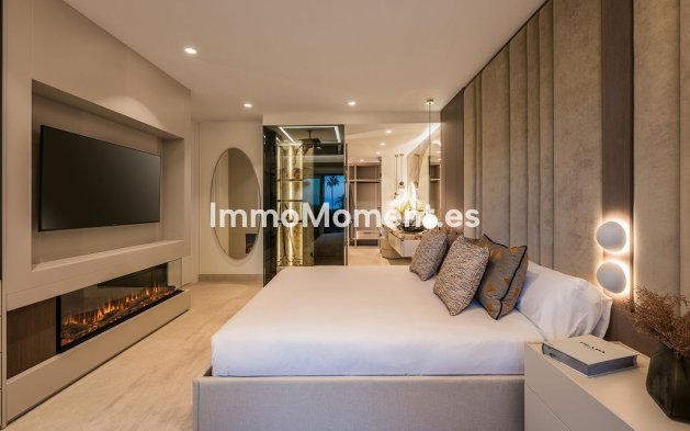Resale - Apartment - Estepona - New Golden Mile