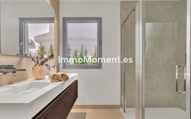 Resale - Apartment - Marbella - Santa Clara