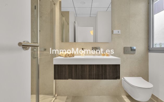 Resale - Apartment - Marbella - Santa Clara
