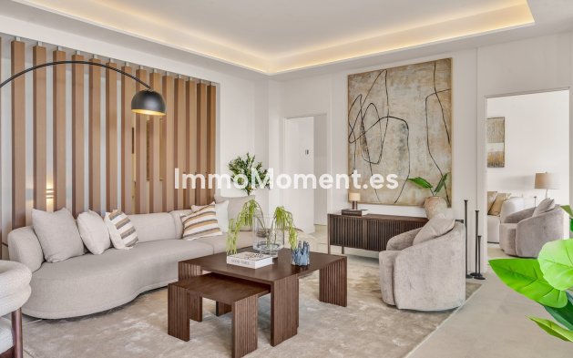 Resale - Apartment - Marbella - Santa Clara