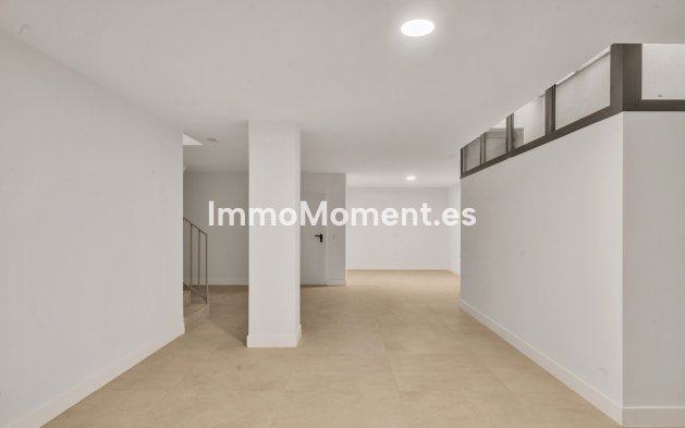 Resale - Apartment - Marbella - Santa Clara