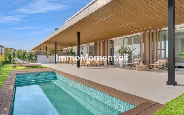 Resale - Apartment - Marbella - Santa Clara
