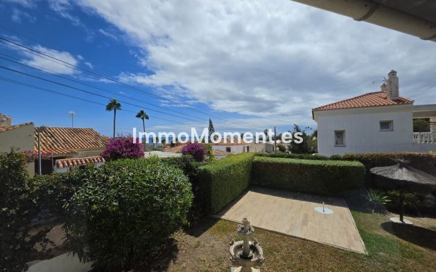 Resale - Detached villa - Estepona - Estepona Centro
