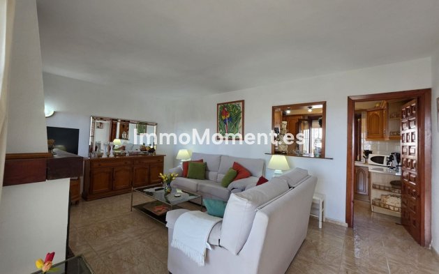 Resale - Detached villa - Estepona - Estepona Centro