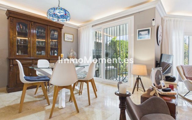 Resale - Townhouse - Estepona - Selwo