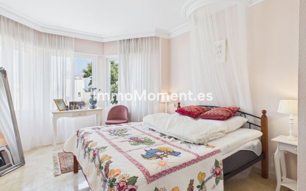 Resale - Townhouse - Estepona - Selwo