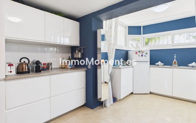 Resale - Townhouse - Estepona - Selwo