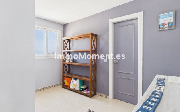 Resale - Townhouse - Estepona - Selwo