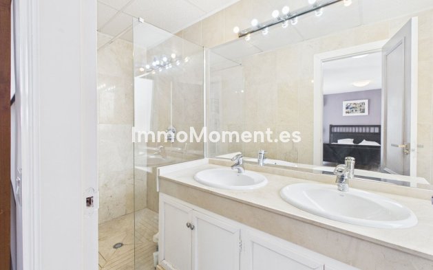 Resale - Townhouse - Estepona - Selwo