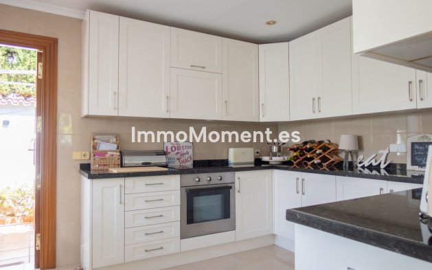 Revente - Villa individuelle - Estepona  - Estepona Centro