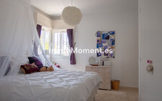 Revente - Villa individuelle - Estepona  - Estepona Centro
