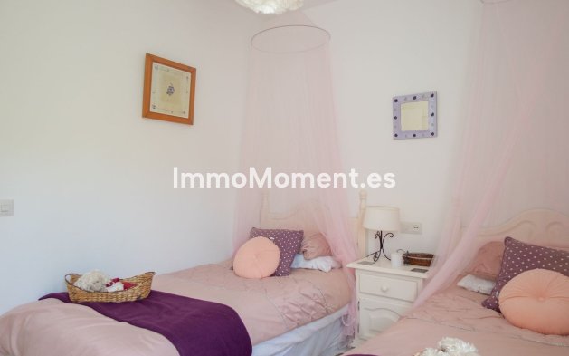 Revente - Villa individuelle - Estepona  - Estepona Centro