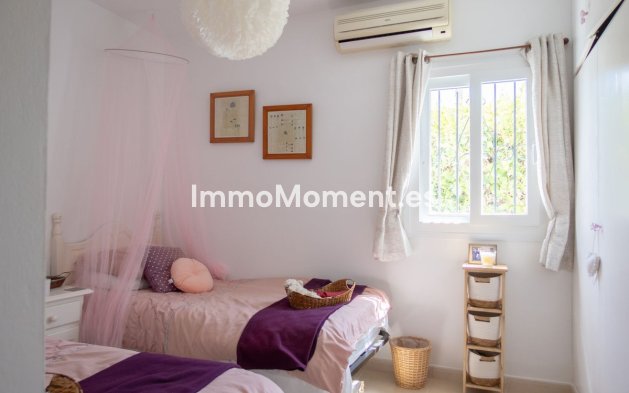 Revente - Villa individuelle - Estepona  - Estepona Centro