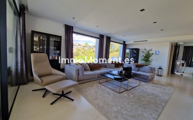 Bestaande woning - Vrijstaande villa - Marbella - Nueva Andalucía