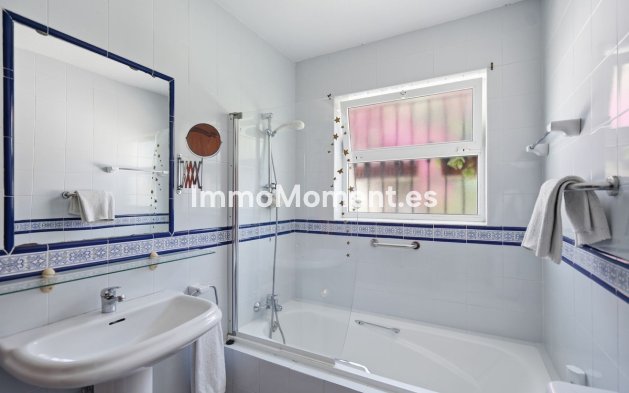 Reventa - Villa independiente - Benalmadena - Benalmadena Centro