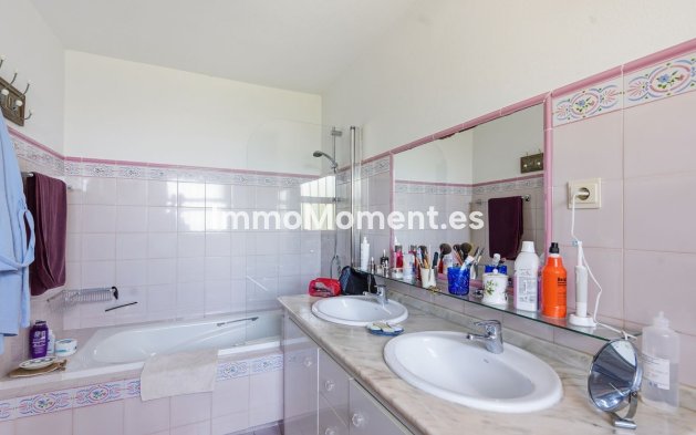 Reventa - Villa independiente - Benalmadena - Benalmadena Centro