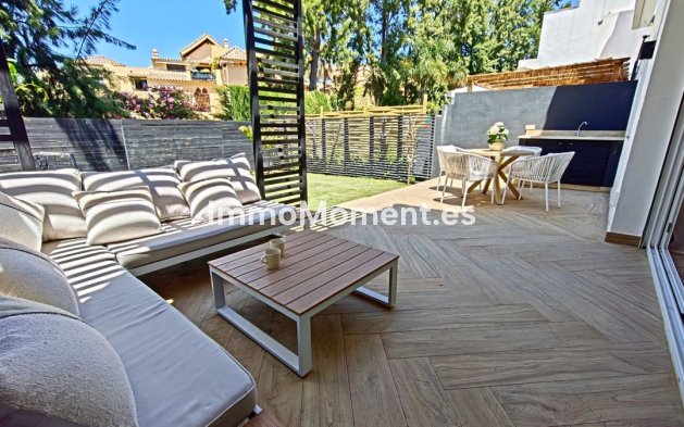 Revente - Maison mitoyenne - Estepona  - Atalaya