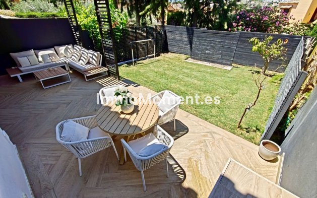 Revente - Maison mitoyenne - Estepona  - Atalaya