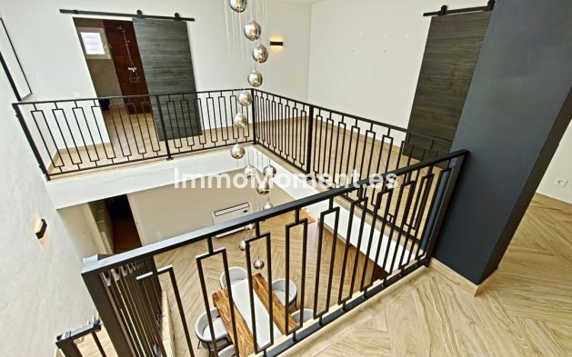 Revente - Maison mitoyenne - Estepona  - Atalaya