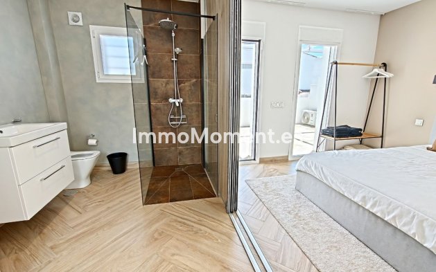 Revente - Maison mitoyenne - Estepona  - Atalaya