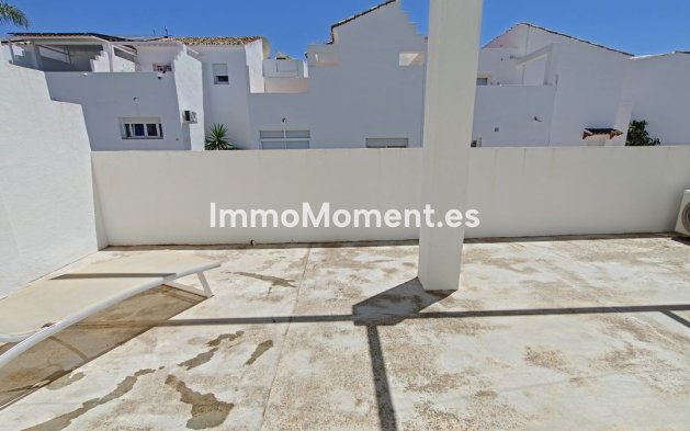 Revente - Maison mitoyenne - Estepona  - Atalaya
