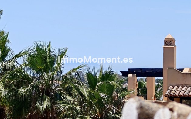 Revente - Maison mitoyenne - Estepona  - Atalaya