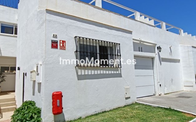 Revente - Maison mitoyenne - Estepona  - Atalaya