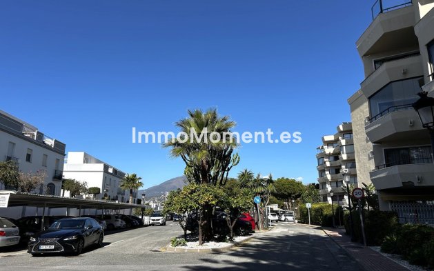 Revente - Appartement - Estepona  - Estepona Centro