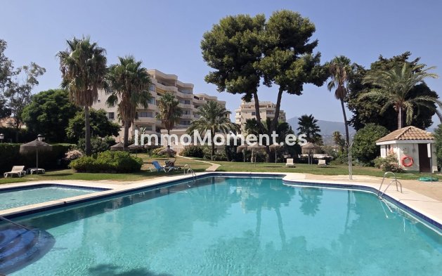 Revente - Appartement - Estepona  - Atalaya