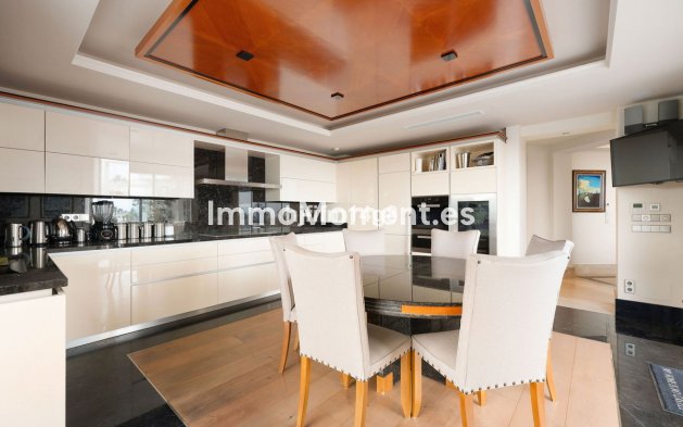 Bestaande woning - Appartement - Marbella - Nueva Andalucía